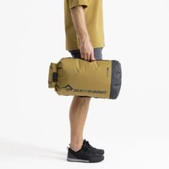 SEA TO SUMMIT SAC ETANCHE BIG RIVER 20L DULL GOLD 23 -Sea to Summit 9 127938 ddryriver20dg 03